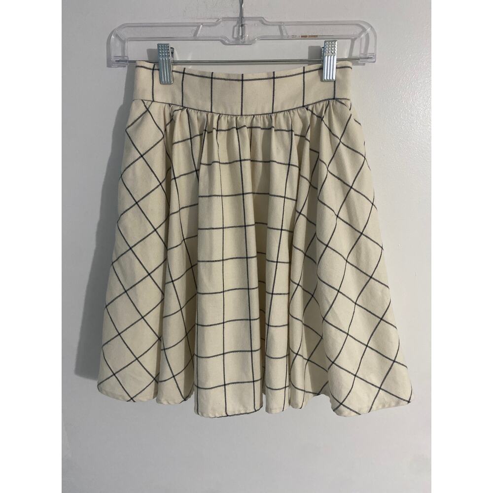 Lauren James mini skirt women’s size XS cream black plaid light academia preppy